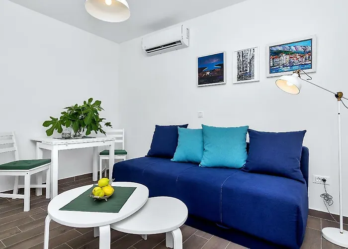 Apartments Franzeta