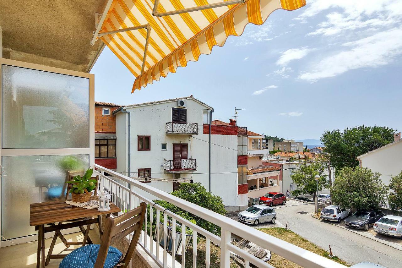 Apartment Franzeta *